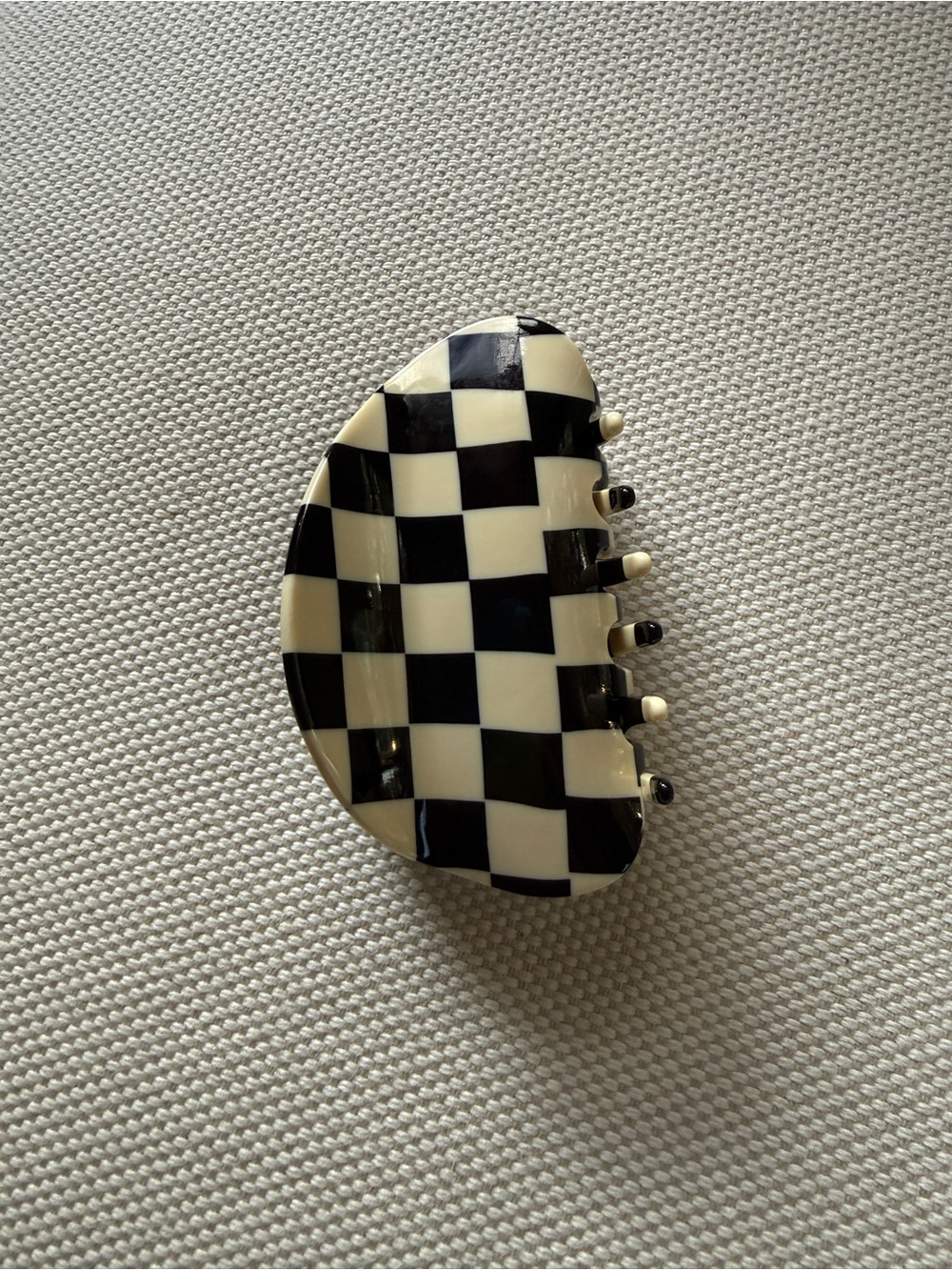 Chunks oopsie black and white checkered claw clip